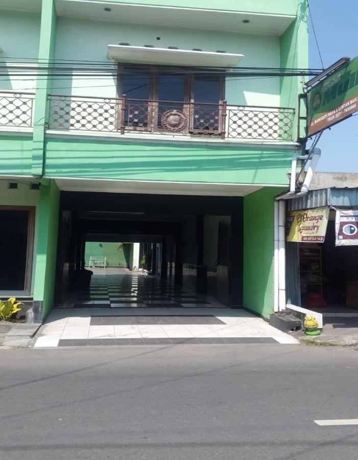 Hotel Mulia Lawean Exterior photo